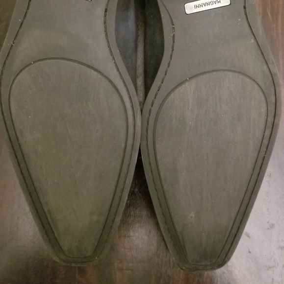 Shoes - Picture 3 of 3